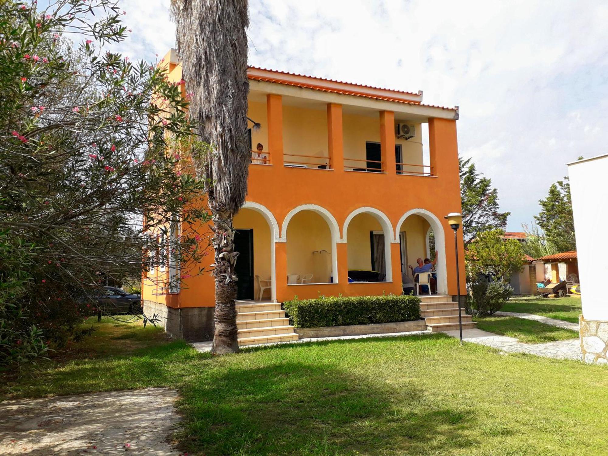Apartment Irini And *